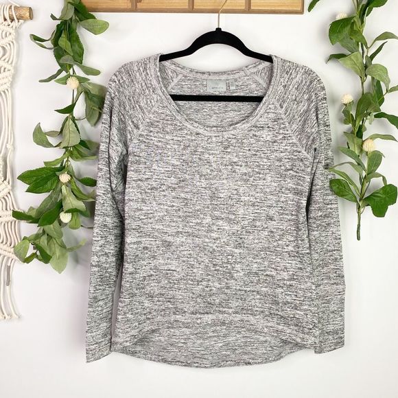 ATHLETA No Sweatin’ It Sharkbite Top - Picture 2 of 6